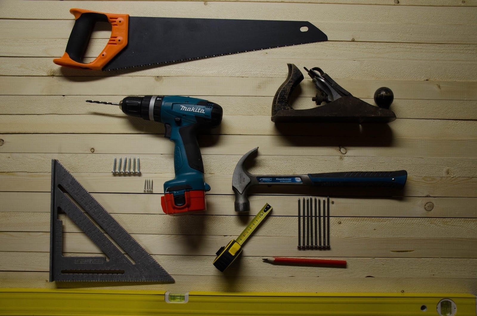 tools-on-wall